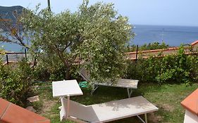 Campese Apartments